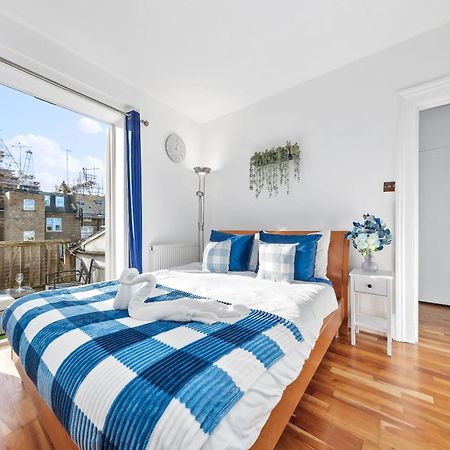 Balcony Blue Theme 1 Bedroom Central London Luxury Flat Near Hyde Park! Accommodates Up To 6! Double Sofa Bed And Next To Station! エクステリア 写真